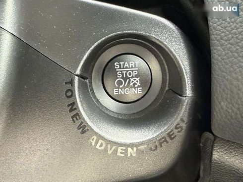 Jeep Renegade 2019 - фото 18