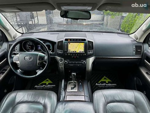 Toyota Land Cruiser 2008 - фото 29