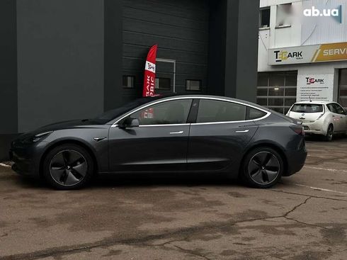 Tesla Model 3 2019 - фото 8