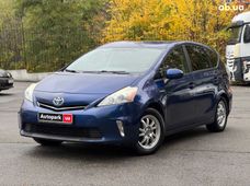 Продажа б/у универсал Toyota Prius V - купить на Автобазаре