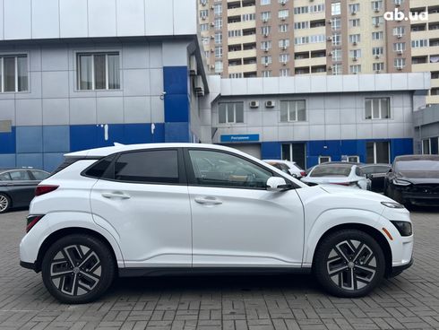 Hyundai Kona 2022 белый - фото 7