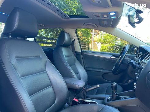 Volkswagen Jetta 2014 серый - фото 14