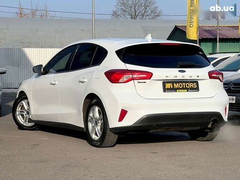 Ford Focus 2020 - фото 2