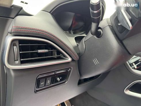Jaguar F-Pace 2019 - фото 11