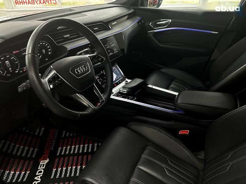 Audi E-Tron 2022 - фото 24
