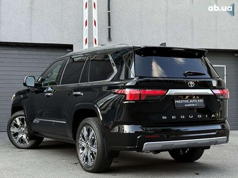 Toyota Sequoia 2025 - фото 30