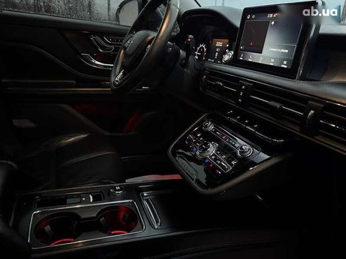 Lincoln Corsair 2020 - фото 3