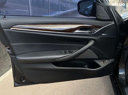 BMW 5 серия 2018 - фото 20