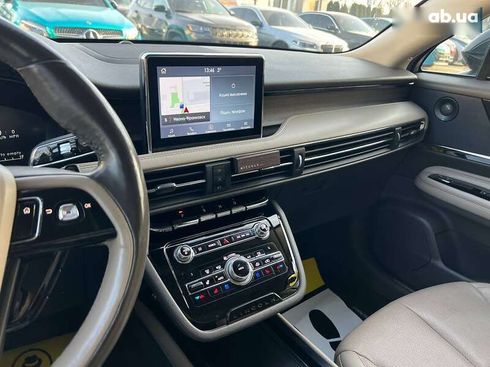 Lincoln Corsair 2020 - фото 19