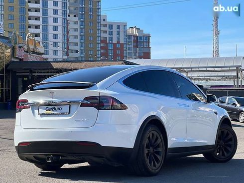 Tesla Model X 2020 - фото 10