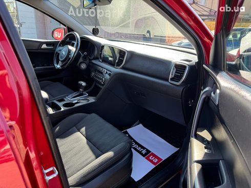 Kia Sportage 2017 красный - фото 14