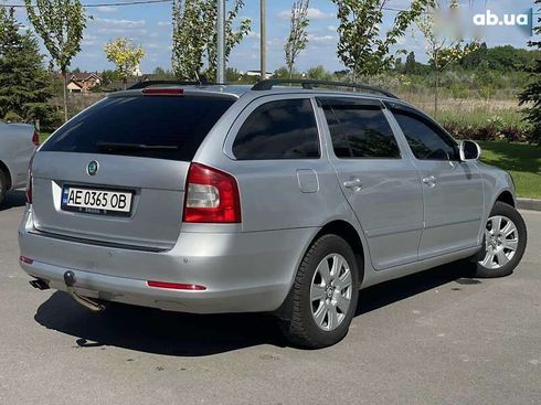 Skoda Octavia 2011 - фото 4