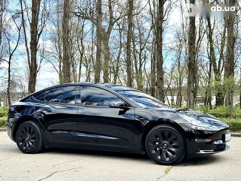 Tesla Model 3 2023 - фото 11