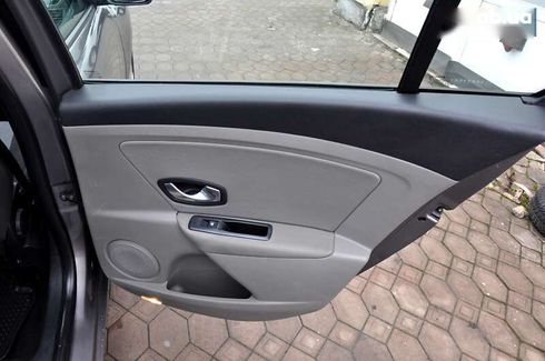 Renault Megane 2011 - фото 22