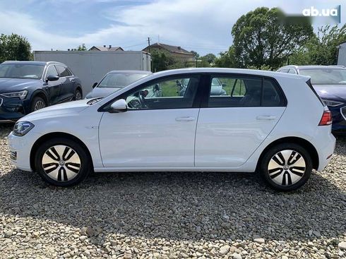 Volkswagen e-Golf 2020 - фото 7