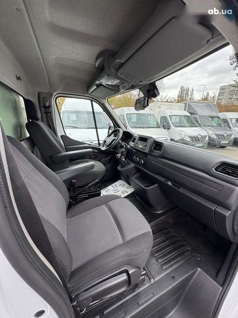 Renault Master 2020 - фото 17