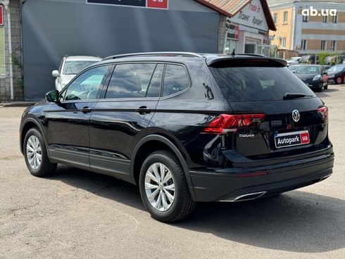 Volkswagen Tiguan 2019 черный - фото 7