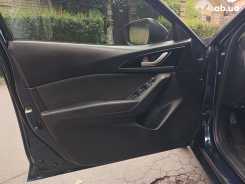 Mazda 3 2015 синий - фото 9