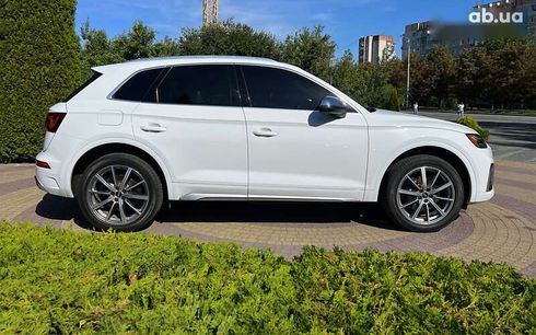 Audi SQ5 2020 - фото 8