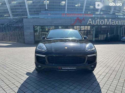 Porsche Cayenne 2016 - фото 2