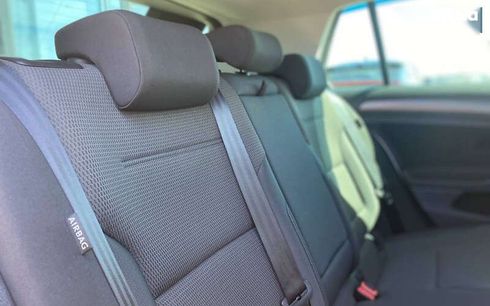 Volkswagen e-Golf 2018 - фото 23