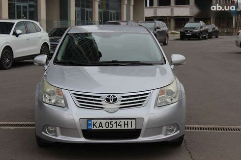 Toyota Avensis 2009 - фото 3