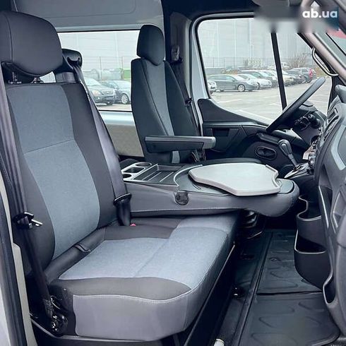 Renault Master 2019 - фото 22