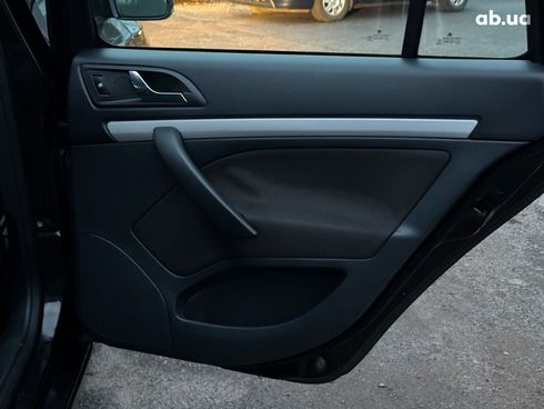 Skoda Octavia 2011 черный - фото 16