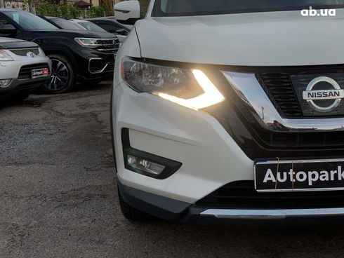 Nissan Rogue 2018 белый - фото 12