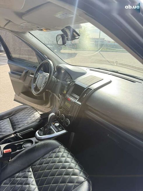 Land Rover Freelander 2010 - фото 14
