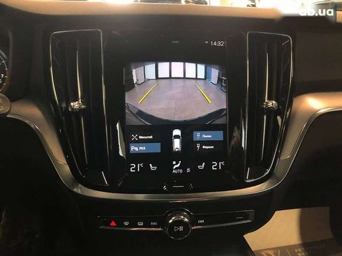 Volvo V60 2021 - фото 29