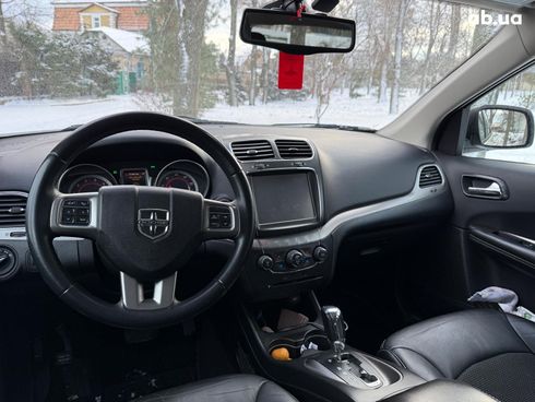 Dodge Journey 2017 белый - фото 18