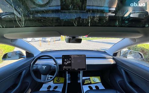 Tesla Model 3 2020 - фото 16