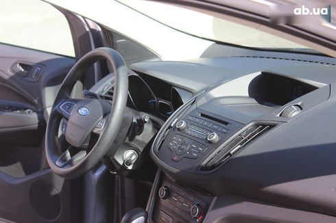 Ford Escape 2018 - фото 26