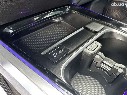 Mercedes-Benz GLB-Класс 2019 - фото 16