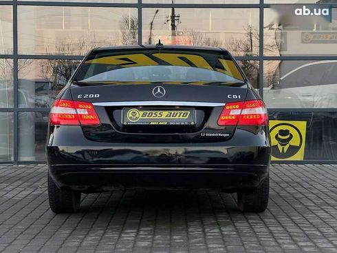 Mercedes-Benz E-Класс 2010 - фото 6