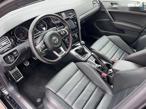 Volkswagen Golf GTI 2019 - фото 17