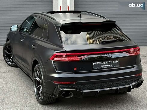 Audi RS Q8 2020 - фото 29