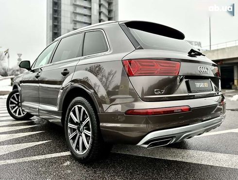 Audi Q7 2016 - фото 10