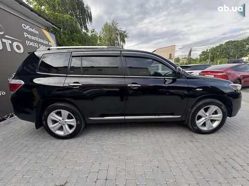 Toyota Highlander 2011 - фото 17