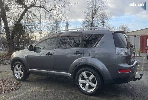 Mitsubishi Outlander 2006 - фото 13