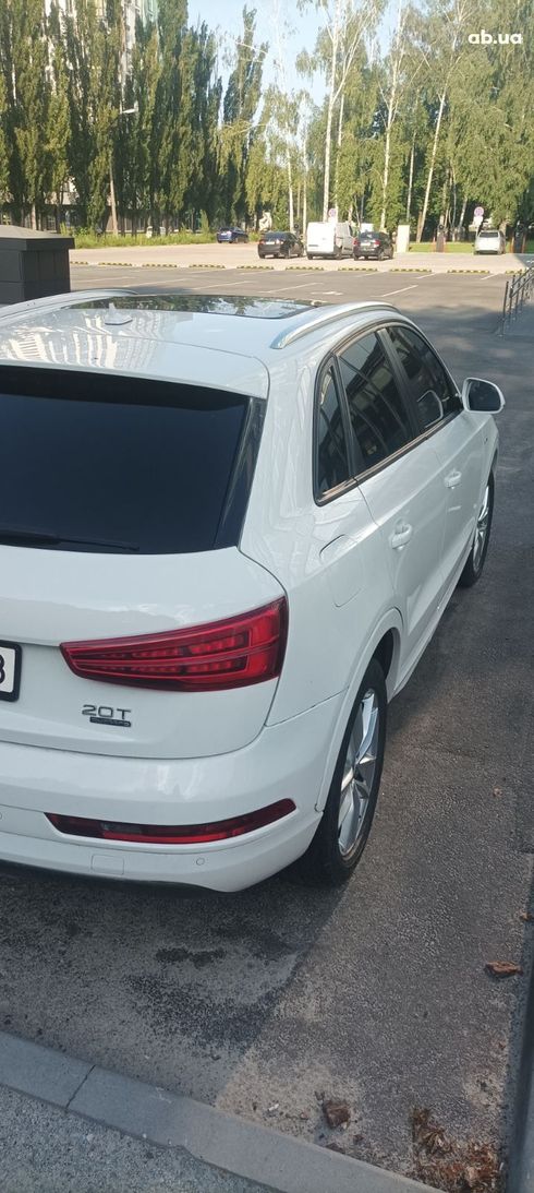 Audi Q3 2018 белый - фото 17