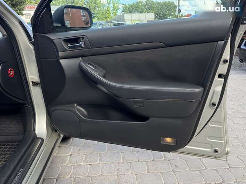 Toyota Avensis 2003 - фото 21