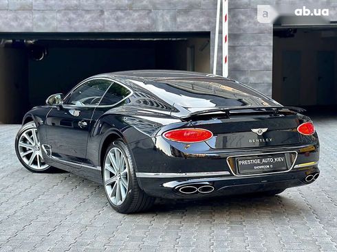 Bentley Continental GT 2020 - фото 27