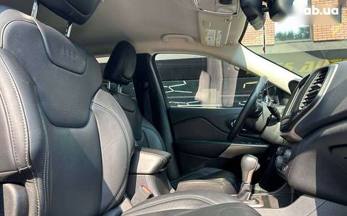 Jeep Cherokee 2016 - фото 17