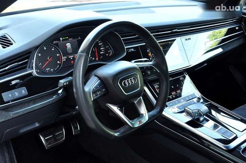 Audi Q8 2020 - фото 17