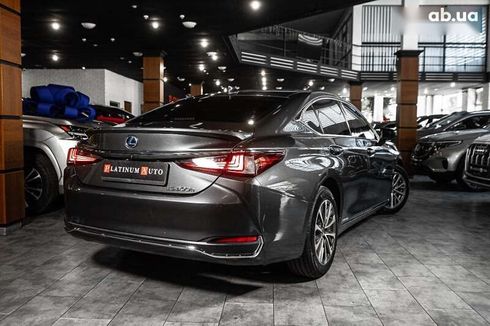 Lexus ES 2022 - фото 19