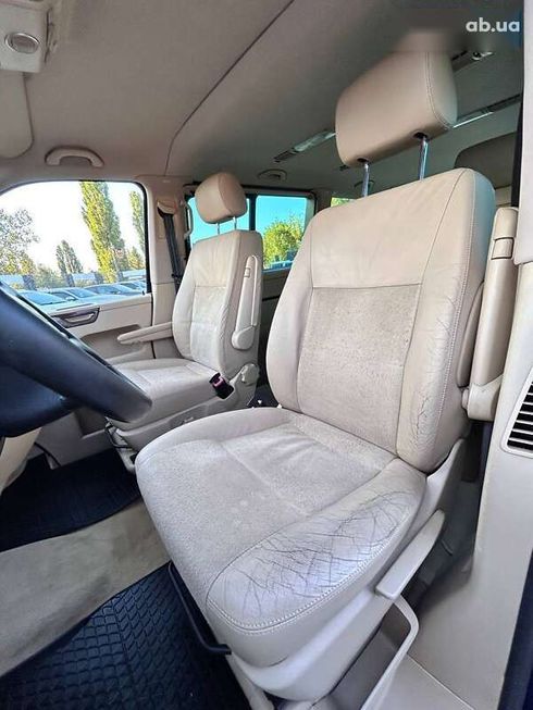 Volkswagen Multivan 2005 - фото 14