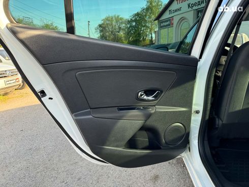 Renault Megane 2014 белый - фото 14