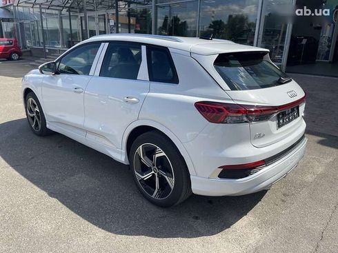 Audi Q4 e-tron 2025 - фото 5